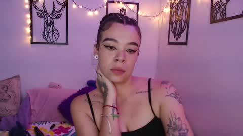 Snapshot of _marcela_wi chatting on February 2025 01:25:02 AM Marce online show from February 2025 01:25:02 AM