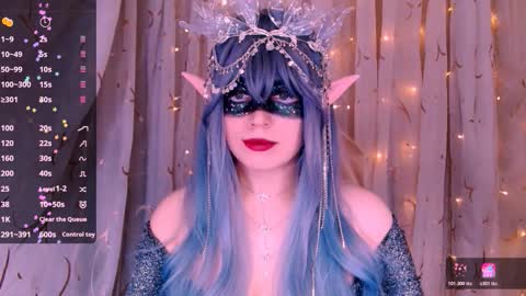 Kira online show from November 2025 08:36:01 AM