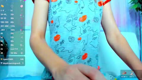 Snapshot of _mari_so chatting on February 2025 04:48:01 AM Scarlett online show from February 2025 04:48:01 AM