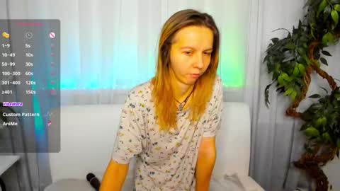 Snapshot of _mari_so chatting on October 2025 09:33:01 AM Scarlett online show from October 2025 09:33:01 AM