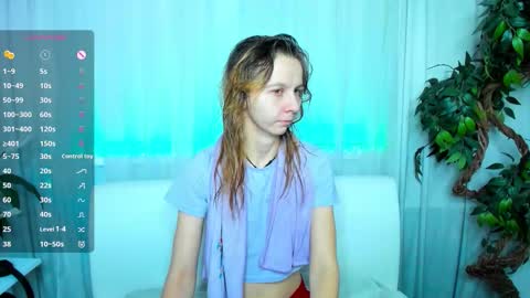 Snapshot of _mari_so chatting on November 2025 11:10:01 AM Scarlett online show from November 2025 11:10:01 AM