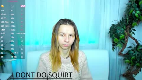 Snapshot of _mari_so chatting on November 2025 10:47:02 AM Scarlett online show from November 2025 10:47:02 AM