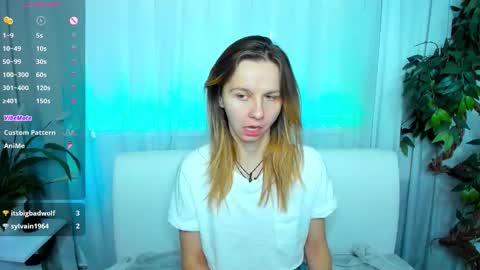 Snapshot of _mari_so chatting on November 2025 11:32:02 AM Scarlett online show from November 2025 11:32:02 AM