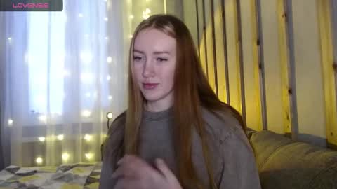 Snapshot of _marianne_ chatting on December 2024 07:03:01 AM online show from December 2024 07:03:01 AM