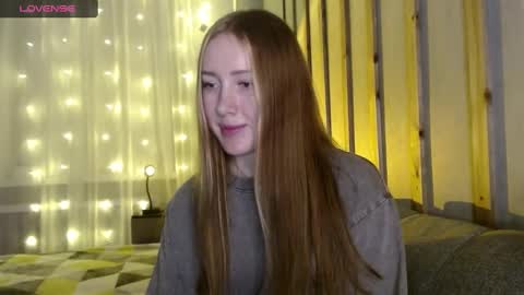 Snapshot of _marianne_ chatting on December 2024 04:52:01 PM online show from December 2024 04:52:01 PM