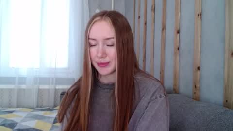 Snapshot of _marianne_ chatting on February 2025 01:17:02 PM online show from February 2025 01:17:02 PM