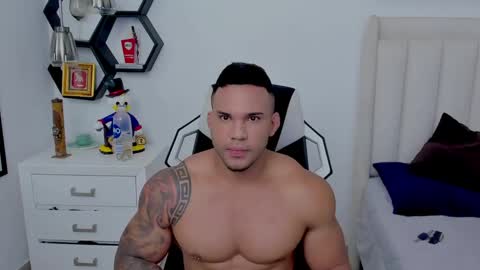 Snapshot of _matthew_santos_ chatting on December 2024 10:40:01 AM _matthew_santos_ online show from December 2024 10:40:01 AM