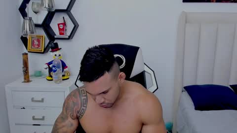 Snapshot of _matthew_santos_ chatting on December 2024 11:17:01 AM _matthew_santos_ online show from December 2024 11:17:01 AM