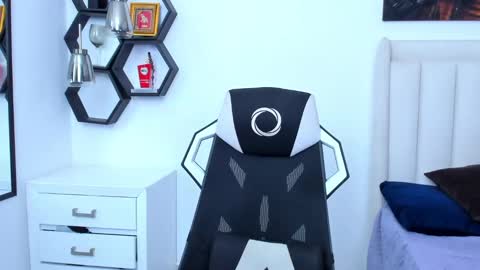 Snapshot of _matthew_santos_ chatting on January 2025 02:17:01 AM _matthew_santos_ online show from January 2025 02:17:01 AM