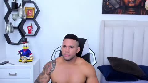 Snapshot of _matthew_santos_ chatting on January 2025 11:11:01 PM _matthew_santos_ online show from January 2025 11:11:01 PM