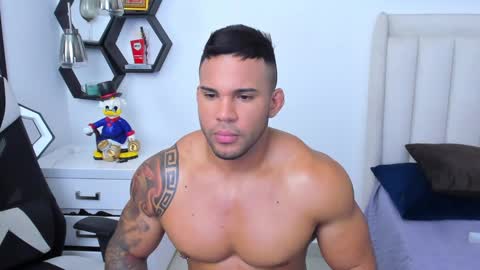 Snapshot of _matthew_santos_ chatting on February 2025 02:17:01 AM _matthew_santos_ online show from February 2025 02:17:01 AM