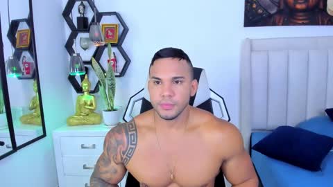 Snapshot of _matthew_santos_ chatting on October 2025 07:58:02 PM _matthew_santos_ online show from October 2025 07:58:02 PM