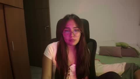 max and abby online show from May 2026 01:24:01 AM