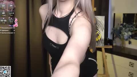 Elva and Kate  online show from November 2025 07:55:01 AM