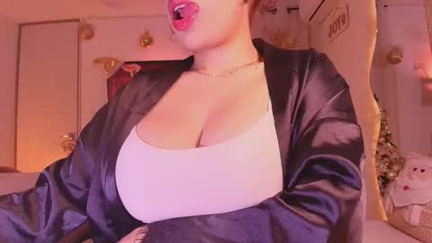 Snapshot of _megan_akbar chatting on November 2025 01:56:02 PM Marce online show from November 2025 01:56:02 PM