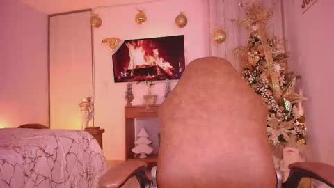 Snapshot of _megan_akbar chatting on December 2025 02:59:02 PM Marce online show from December 2025 02:59:02 PM