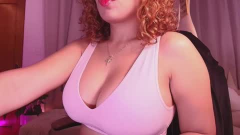 Snapshot of _megan_akbar chatting on February 2026 12:26:01 PM Marce online show from February 2026 12:26:01 PM