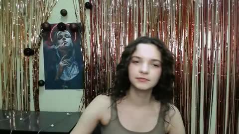 Susie online show from January 2025 04:06:01 PM