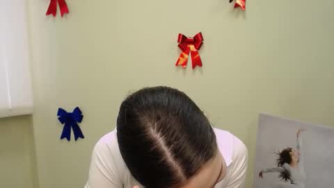 Susie online show from February 2025 07:18:01 AM