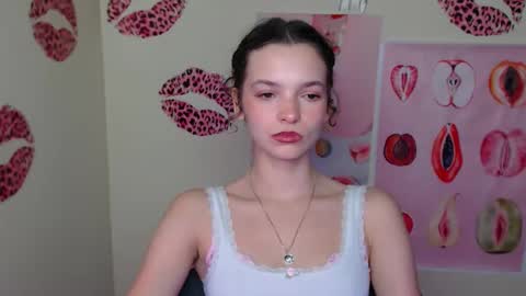 Susie online show from December 2025 01:27:02 PM