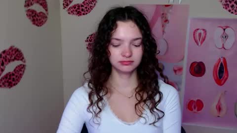 Susie online show from February 2026 07:04:01 AM