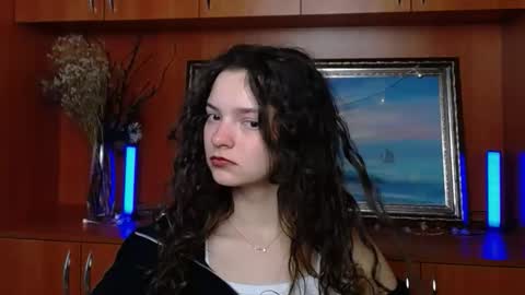 Susie online show from February 2026 07:32:02 AM