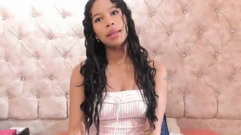 Snapshot of _mery67 chatting on June 2026 04:04:02 AM _mery67 online show from June 2026 04:04:02 AM