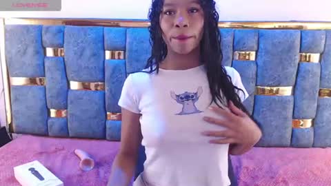 Snapshot of _mery67 chatting on June 2026 04:06:02 AM _mery67 online show from June 2026 04:06:02 AM