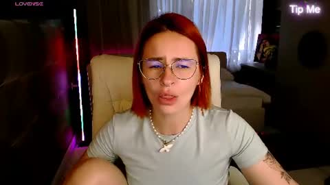 Snapshot of _mi_amore chatting on June 2026 06:22:02 AM _mi_amore online show from June 2026 06:22:02 AM