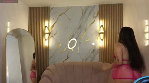 Snapshot of _mia_sweet_b chatting on October 2025 01:07:01 PM _mia_sweet_b online show from October 2025 01:07:01 PM