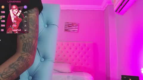 Snapshot of _miia_sweet chatting on December 2025 11:36:02 AM Paula online show from December 2025 11:36:02 AM