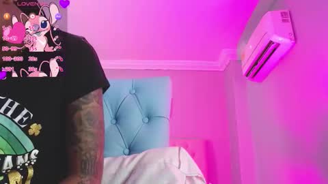 Snapshot of _miia_sweet chatting on January 2026 11:37:02 AM Paula online show from January 2026 11:37:02 AM