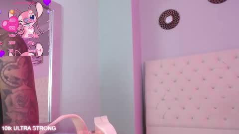 Snapshot of _miia_sweet chatting on February 2026 11:26:01 AM Paula online show from February 2026 11:26:01 AM