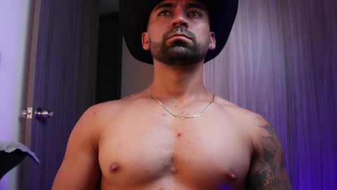 Snapshot of _mikestone chatting on November 2025 03:27:01 AM soy mike online show from November 2025 03:27:01 AM