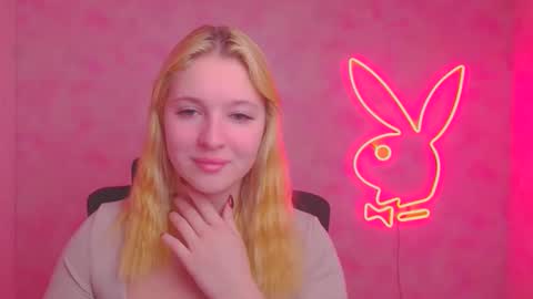 Melanie online show from November 2025 06:58:02 AM