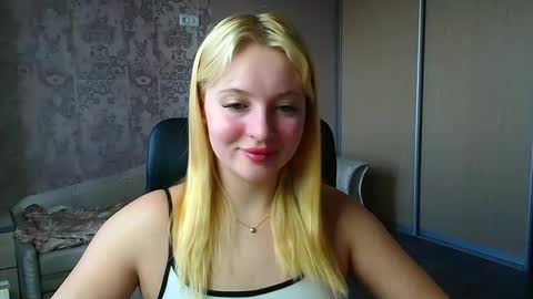Snapshot of _mila_la_ chatting on March 2026 11:47:02 AM Melanie online show from March 2026 11:47:02 AM