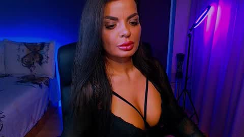 Milani online show from January 2026 06:32:02 PM