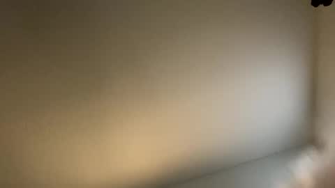 Mina online show from February 2025 05:20:01 PM