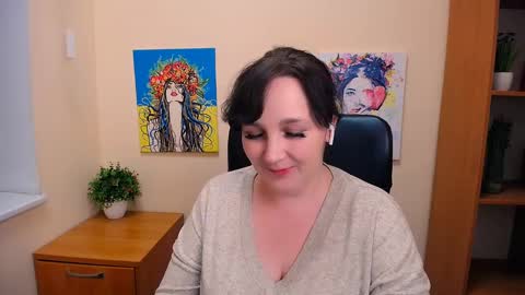 Snapshot of _miranda_sun chatting on March 2025 03:18:02 PM Miranda online show from March 2025 03:18:02 PM