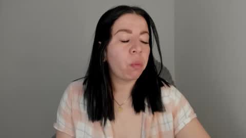 Snapshot of _miss_coco_ chatting on November 2025 12:06:02 PM _miss_coco_ online show from November 2025 12:06:02 PM