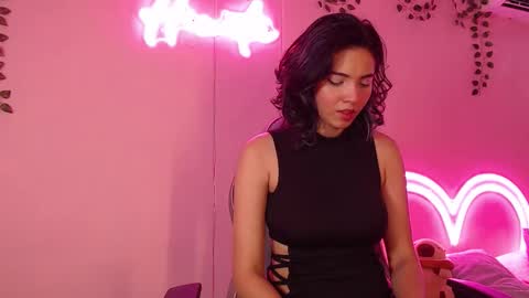 Hinata 3 online show from October 2025 02:45:02 PM