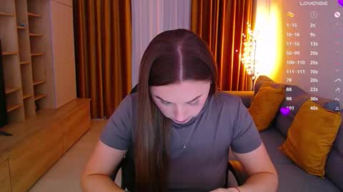 Snapshot of _miss_mia chatting on November 2025 08:57:01 AM Mia online show from November 2025 08:57:01 AM