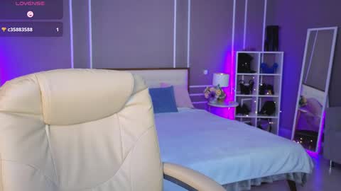  MIURA  online show from April 2026 01:22:01 AM