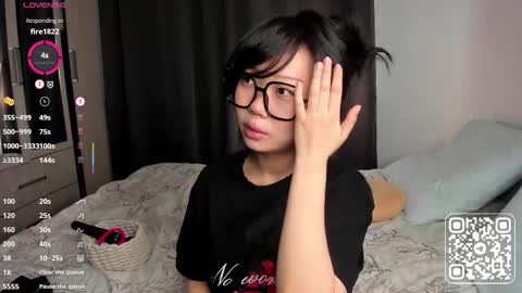 _molly_molly_molly_ online show from October 2025 12:14:01 PM