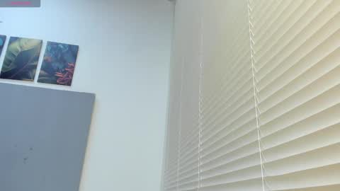 Snapshot of _molly_rosse_ chatting on October 2025 11:54:02 AM _molly_rosse_ online show from October 2025 11:54:02 AM