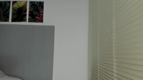 Snapshot of _molly_rosse_ chatting on November 2025 12:15:01 PM _molly_rosse_ online show from November 2025 12:15:01 PM