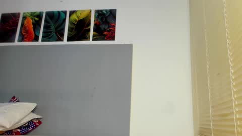 Snapshot of _molly_rosse_ chatting on December 2025 12:21:02 PM _molly_rosse_ online show from December 2025 12:21:02 PM