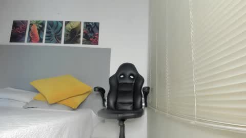 Snapshot of _molly_rosse_ chatting on February 2026 12:09:02 PM _molly_rosse_ online show from February 2026 12:09:02 PM