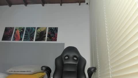 Snapshot of _molly_rosse_ chatting on February 2026 11:50:01 AM _molly_rosse_ online show from February 2026 11:50:01 AM