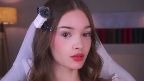 Snapshot of _moonlit_melody_ chatting on March 2026 04:31:01 PM Margo online show from March 2026 04:31:01 PM